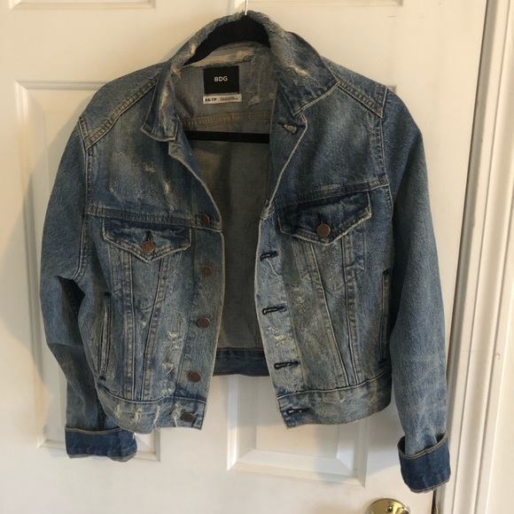 Urban Outfitters BDG Cropped Jean Jacket - Picture 2 of 3
